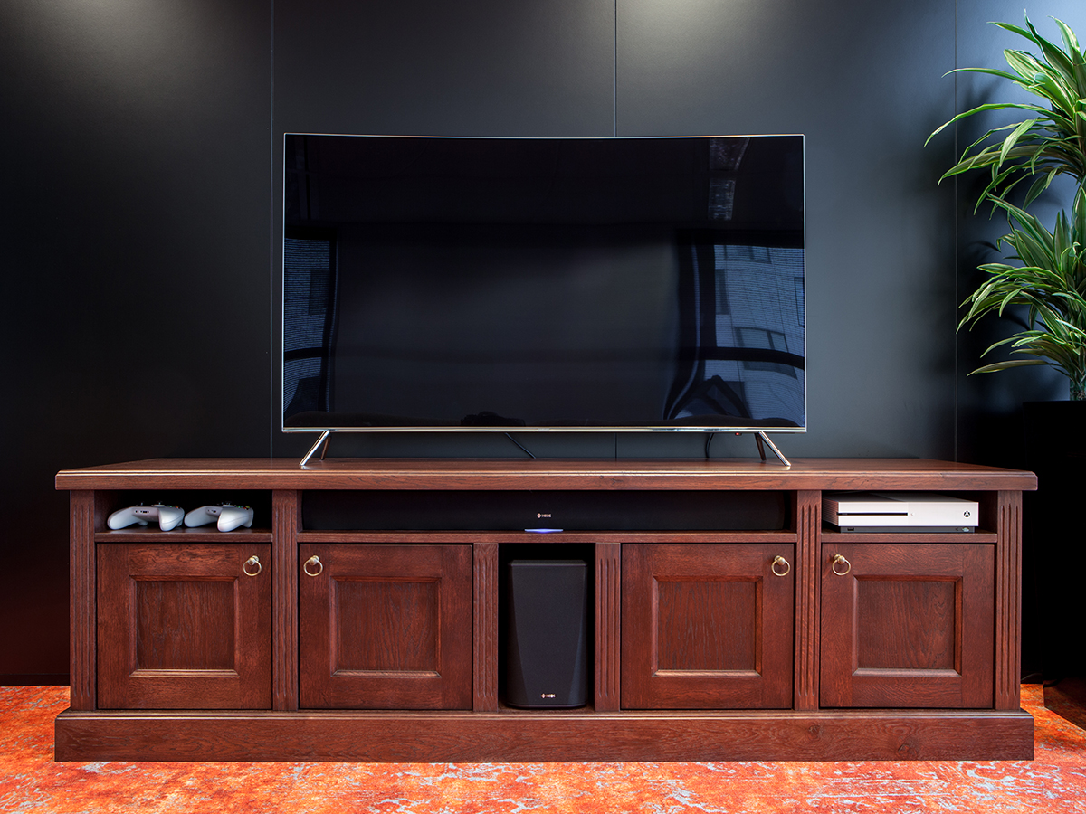 De neiging hebben Advertentie type Tv meubel klassiek sierlijk eikenhout | Te Boveldt Meubelmakerij &  Interieurbouw