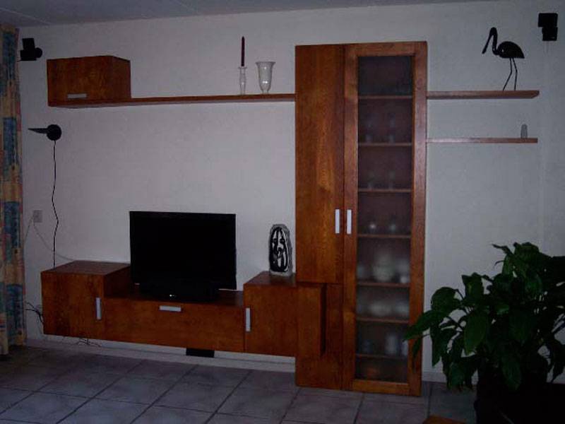 Winderig Betrokken Bestaan Tv meubel eikenhout kersen afwerking | Te Boveldt Meubelmakerij &  Interieurbouw